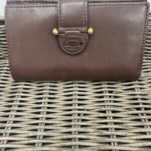 Vintage Fossil Soft Brown Leather Trifold Wallet Snap Closure Zip Pocket Card